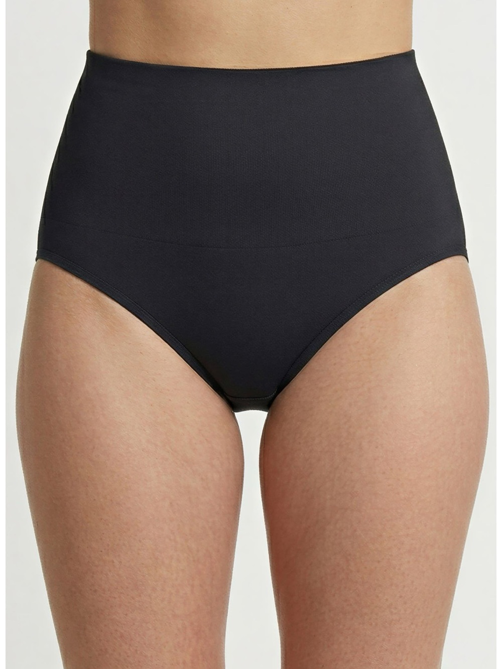 Lands' End Eversoft Smoothing Briefs      
Lands' End